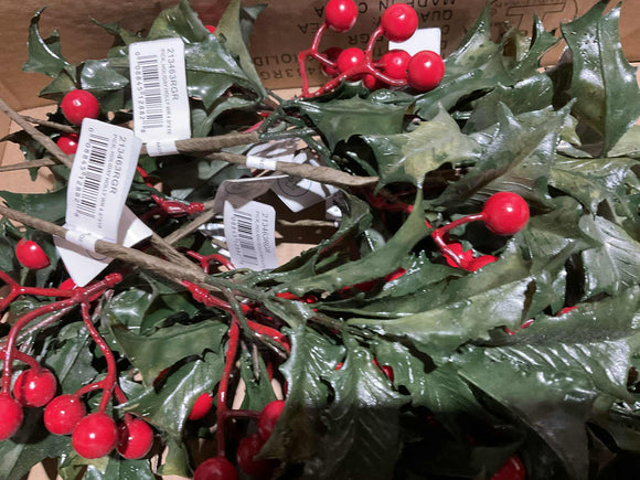 Holly Pick With Red Berries