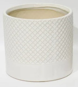 6.5" x 5.9"H White Criss Cross Pattern Top w/ Solid White Base Ceramic Pot